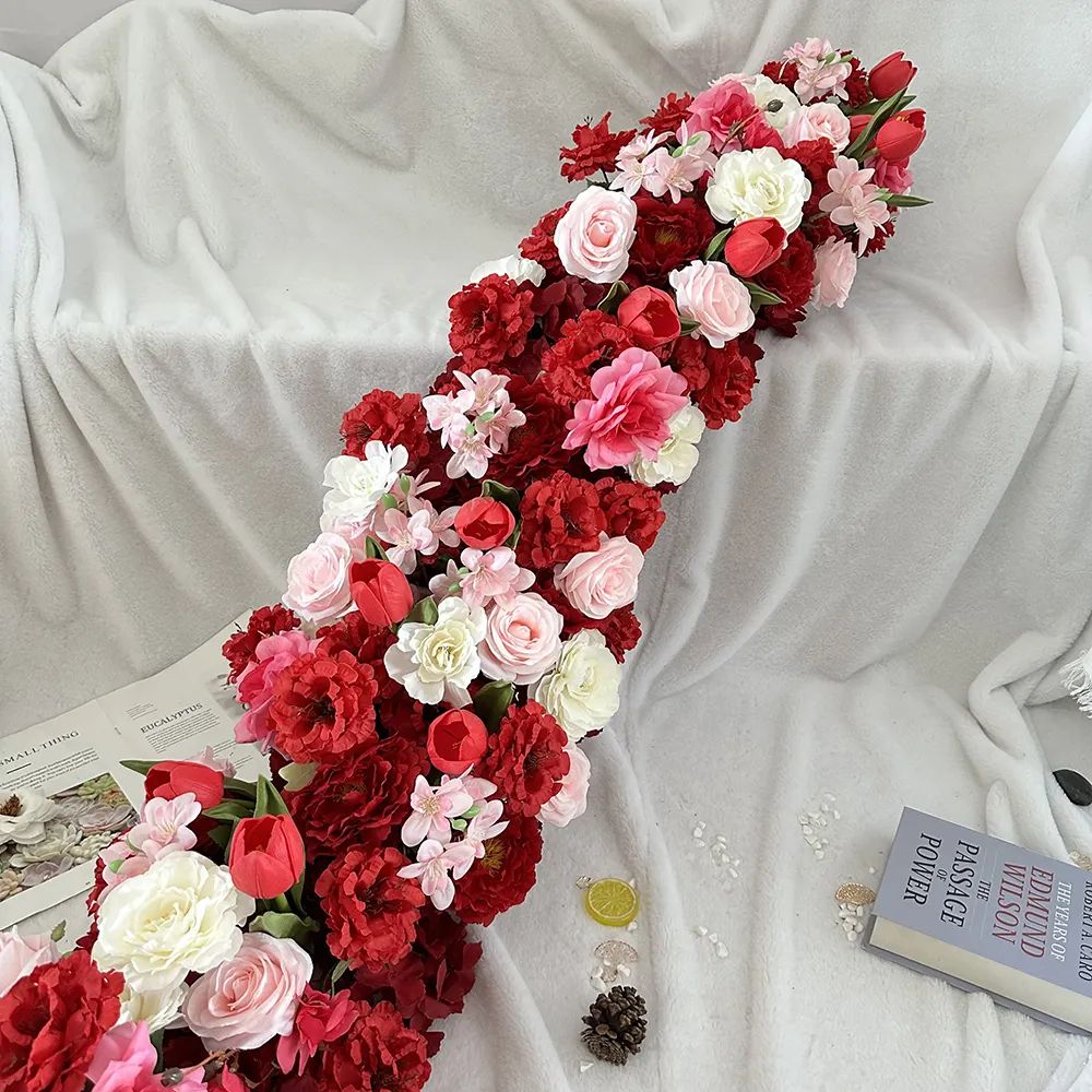 High Quality Customizable Artificial Roses Tulips Table Runners Red Wedding Decorations for Halloween New Year Valentine's Day